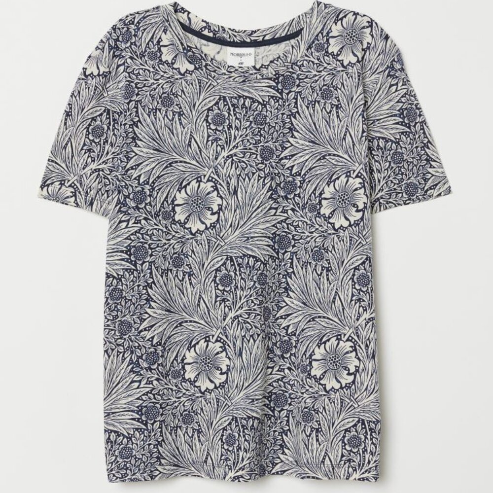 H&M Morris & Co Navy and White Floral Short Sleeve Tee
